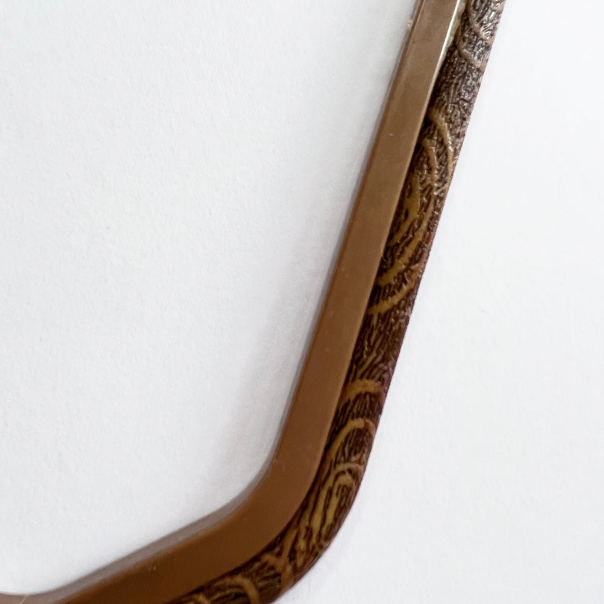 10” X 7 “ Large Octagonal Wood Effect Flexi Hoop - MakeBox & Co.