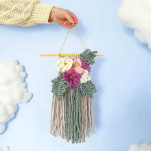  Loopy Floral Weaving - MakeBox & Co.