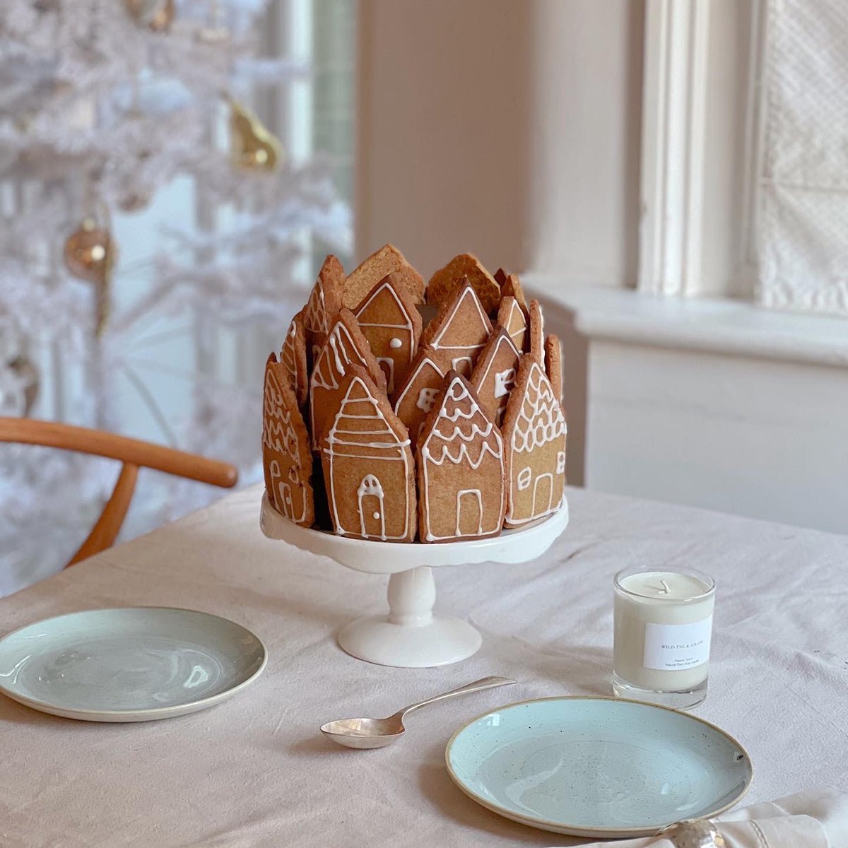 Gingerbread Villiage Spiced Chocolate Chrismas Cake - MakeBox & Co.