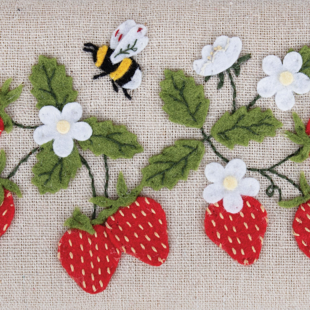 
                      
                        Small Sewing Wicker Basket with Appliqué Design: Strawberry Greenhouse
                      
                    