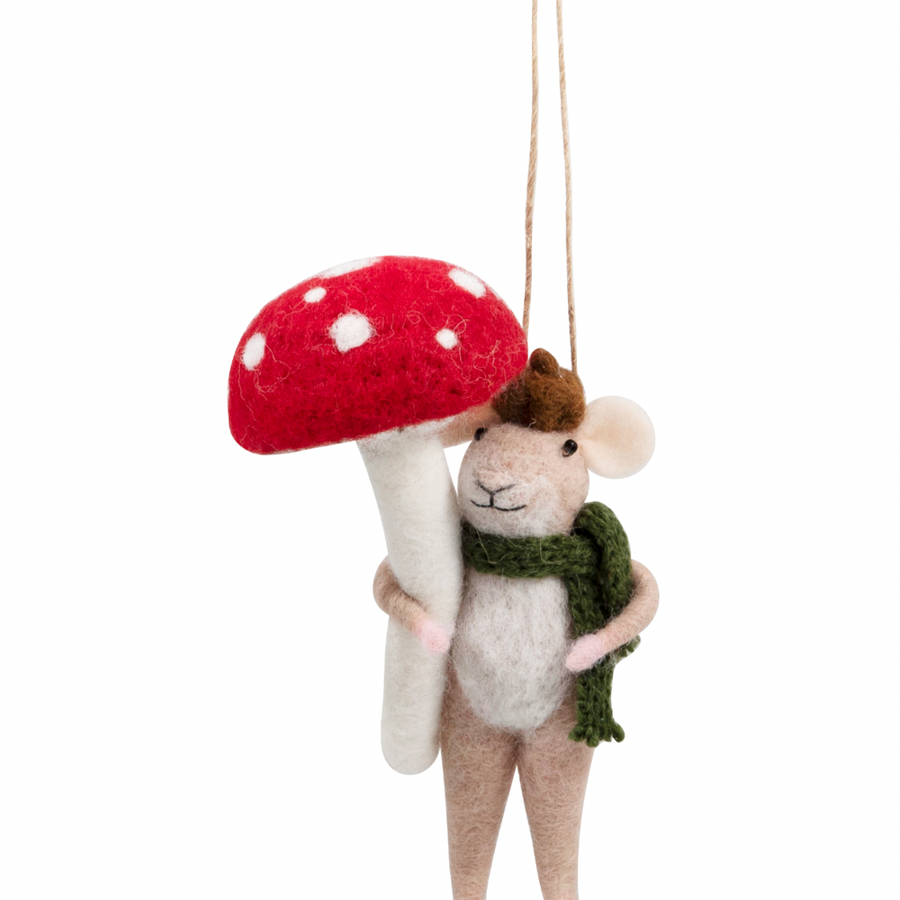 Needle Felting Kit: Woodland Mouse with Toadstool