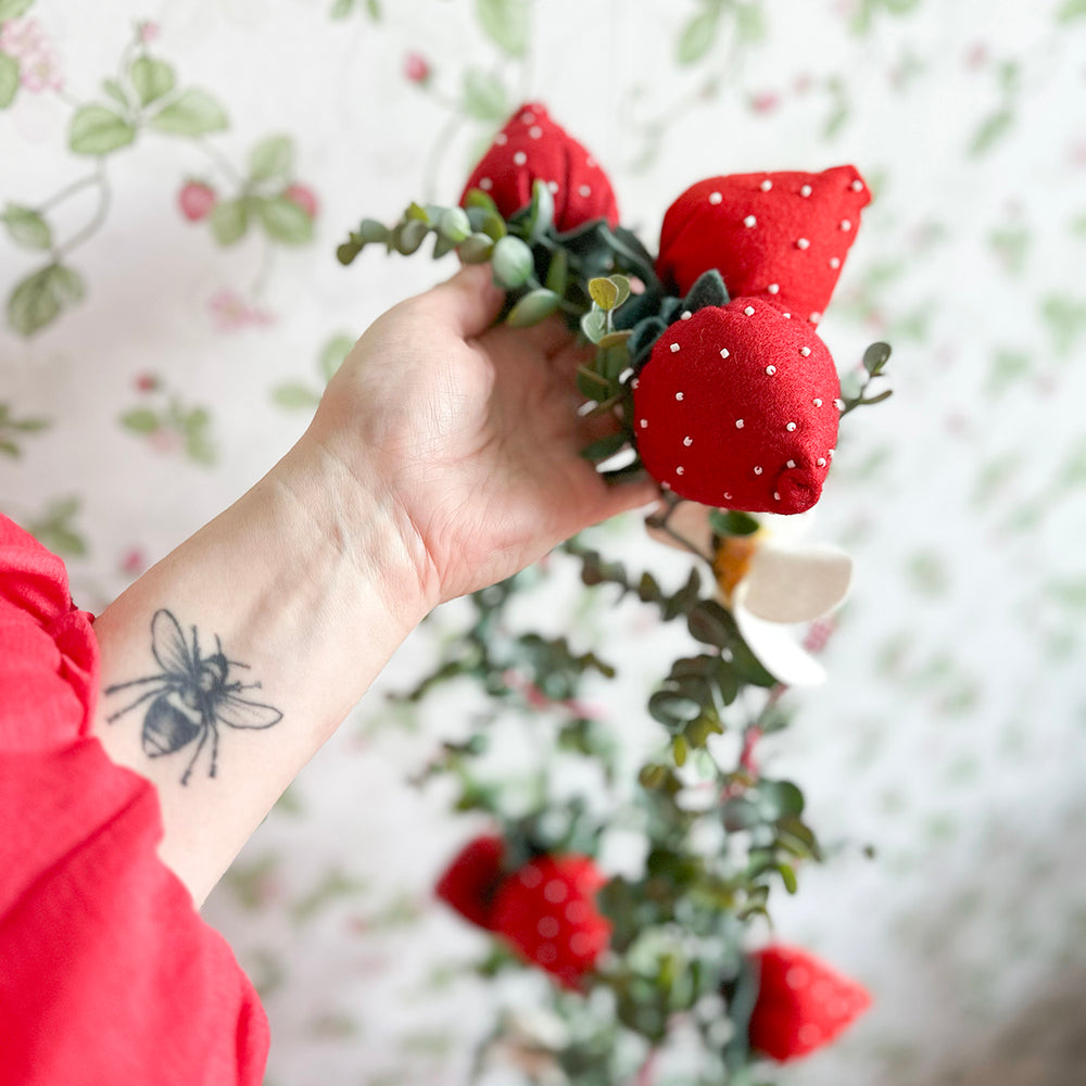 
                      
                        Luxe Strawberry Garland Craft Kit
                      
                    