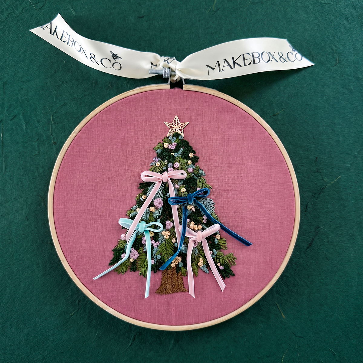 Bow Tree Embroidery, 7 inch