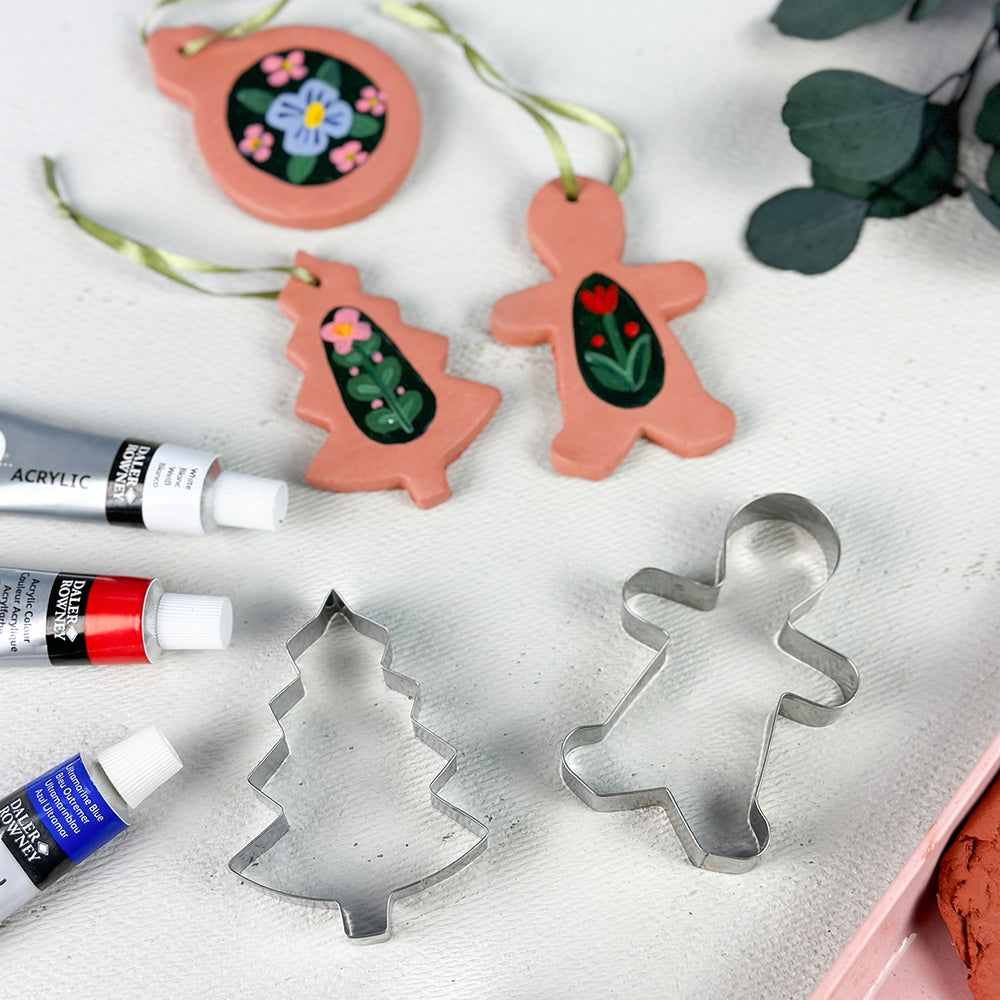 
                      
                        Festive Floral Terracotta Clay Tree Decorations
                      
                    