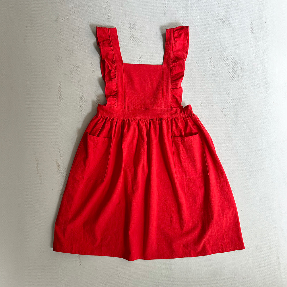 
                      
                        MakeBox Ruffle Apron Red
                      
                    