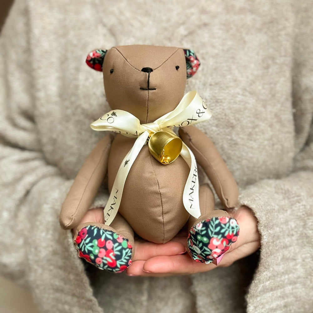 
                      
                        Billie Bear - MakeBox & Co.
                      
                    