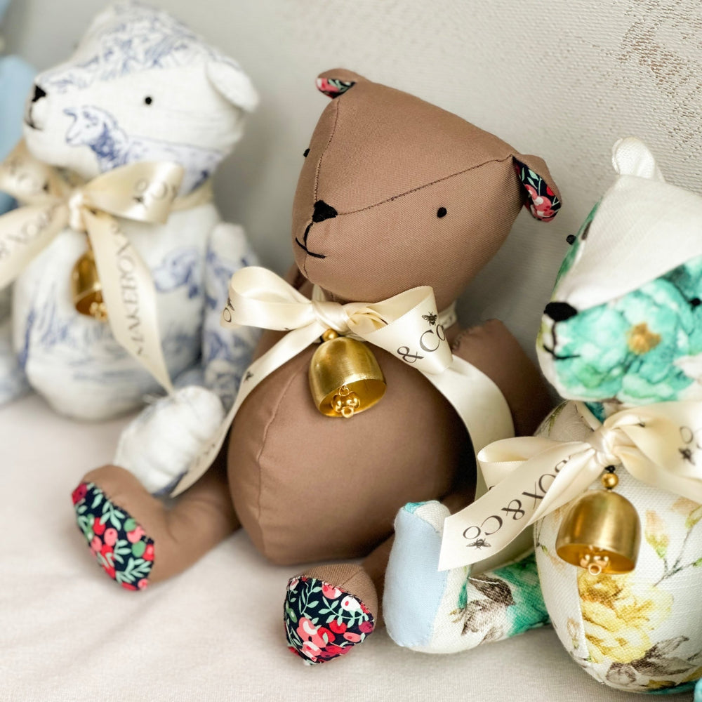 
                      
                        Billie Bear - MakeBox & Co.
                      
                    