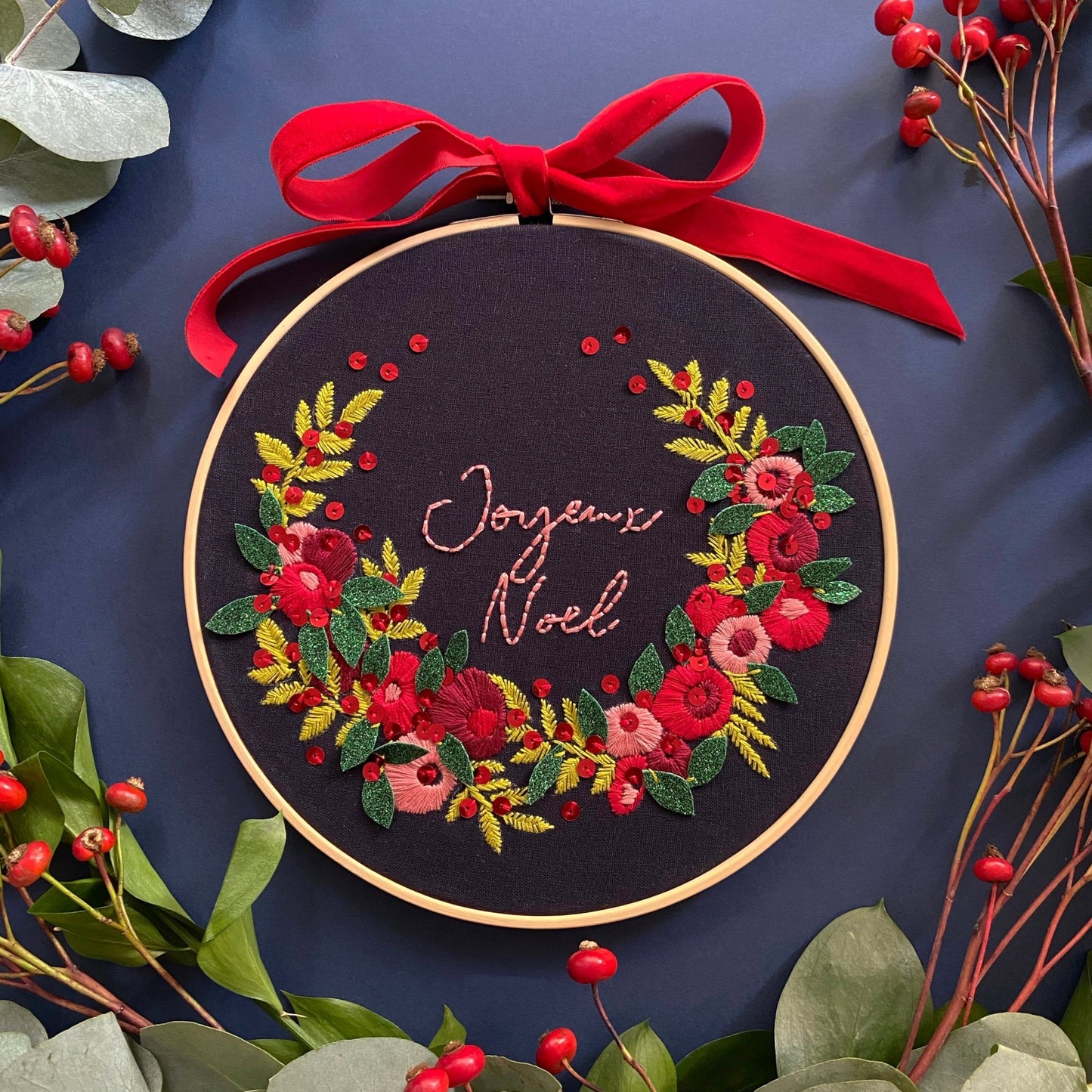 DIGITAL DOWNLOAD - The Sparkle Berry Wreath Embroidery - MakeBox & Co.