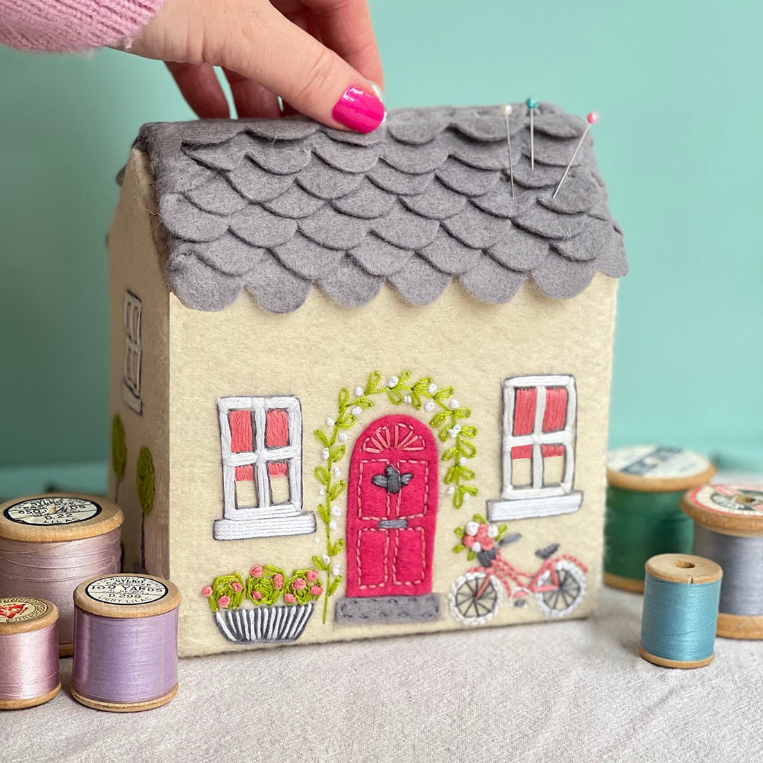  Happy Home Sewing Box SUB - MakeBox & Co.