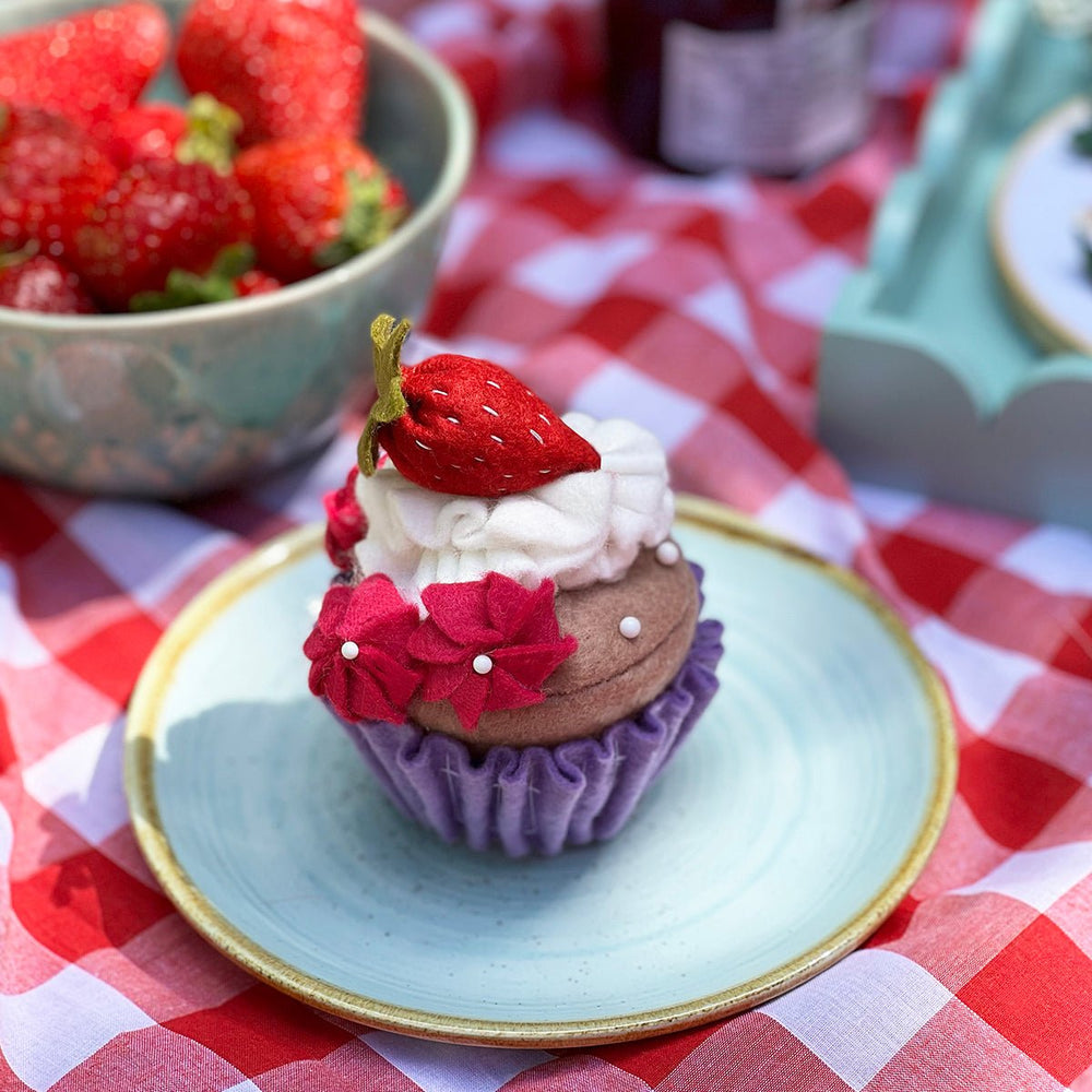 
                      
                        Strawberries and Cream Pin Cushion - Digital Download - MakeBox & Co.
                      
                    